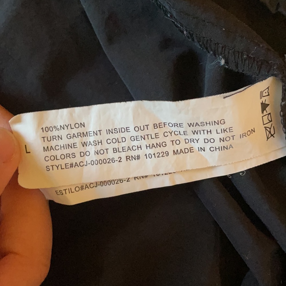 Windbreaker - Picture 4 of 4